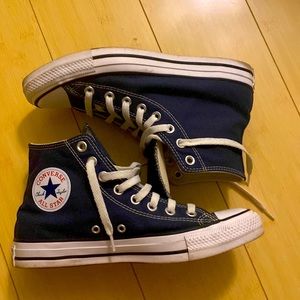 Converse Allstar Navy Women’s 8.5 and Men’s 6.5